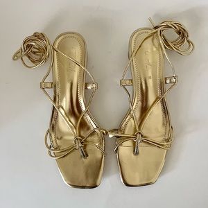 Zara Used Gold Strap Sandals 7,5\38 size.